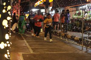 BIB: 
                            <button type="button" onclick="openModal(26220357)" class="btn btn-primary btn-sm float-right btn-popup" data-toggle="modal" data-target=".modal-high-quality">
                        <i class="fas fa-shopping-cart"></i> Add to Cart
                    </button>
                                            <button type="button" onclick="isThisMe(26220357, true)" class="btn btn-success btn-sm float-right btn-popup btn-isme hidden" data-toggle="tooltip" data-placement="bottom" title="นี่คือรูปของคุณใช่ไหม คลิกที่นี่เพื่อเอาเข้าอัลบั้ม">
                        <i class="fas fa-plus"></i> Add to album
                    </button>
                    <button type="button" onclick="isThisMe(26220357, false)" class="btn btn-warning btn-sm float-right btn-popup btn-isnotme hidden">
                        <i class="fas fa-ban"></i> Remove from album
                    </button>